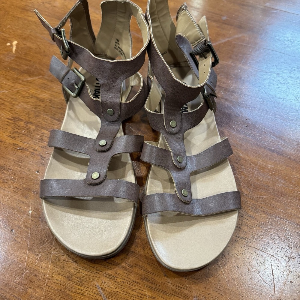 Makalu‎ Brown Gladiator sandals size 7M Women Ladies